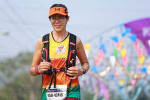 BIB: 2195, 42416
                            <button type="button" onclick="openModal(9891553)" class="btn btn-primary btn-sm float-right btn-popup" data-toggle="modal" data-target=".modal-high-quality">
                        <i class="fas fa-shopping-cart"></i> Add to Cart
                    </button>
                                            <button type="button" onclick="isThisMe(9891553, true)" class="btn btn-success btn-sm float-right btn-popup btn-isme hidden" data-toggle="tooltip" data-placement="bottom" title="นี่คือรูปของคุณใช่ไหม คลิกที่นี่เพื่อเอาเข้าอัลบั้ม">
                        <i class="fas fa-plus"></i> Add to album
                    </button>
                    <button type="button" onclick="isThisMe(9891553, false)" class="btn btn-warning btn-sm float-right btn-popup btn-isnotme hidden">
                        <i class="fas fa-ban"></i> Remove from album
                    </button>